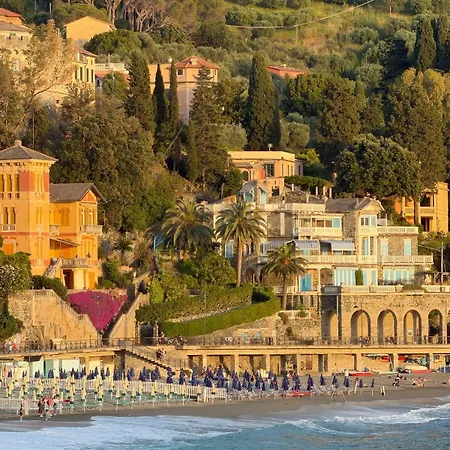 Sunshine - Gateway To Cinque Terre Levanto